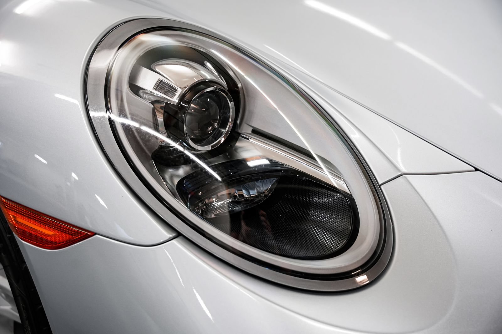Used 2017 Porsche 911 Targa 4 AWD/4WD image 29
