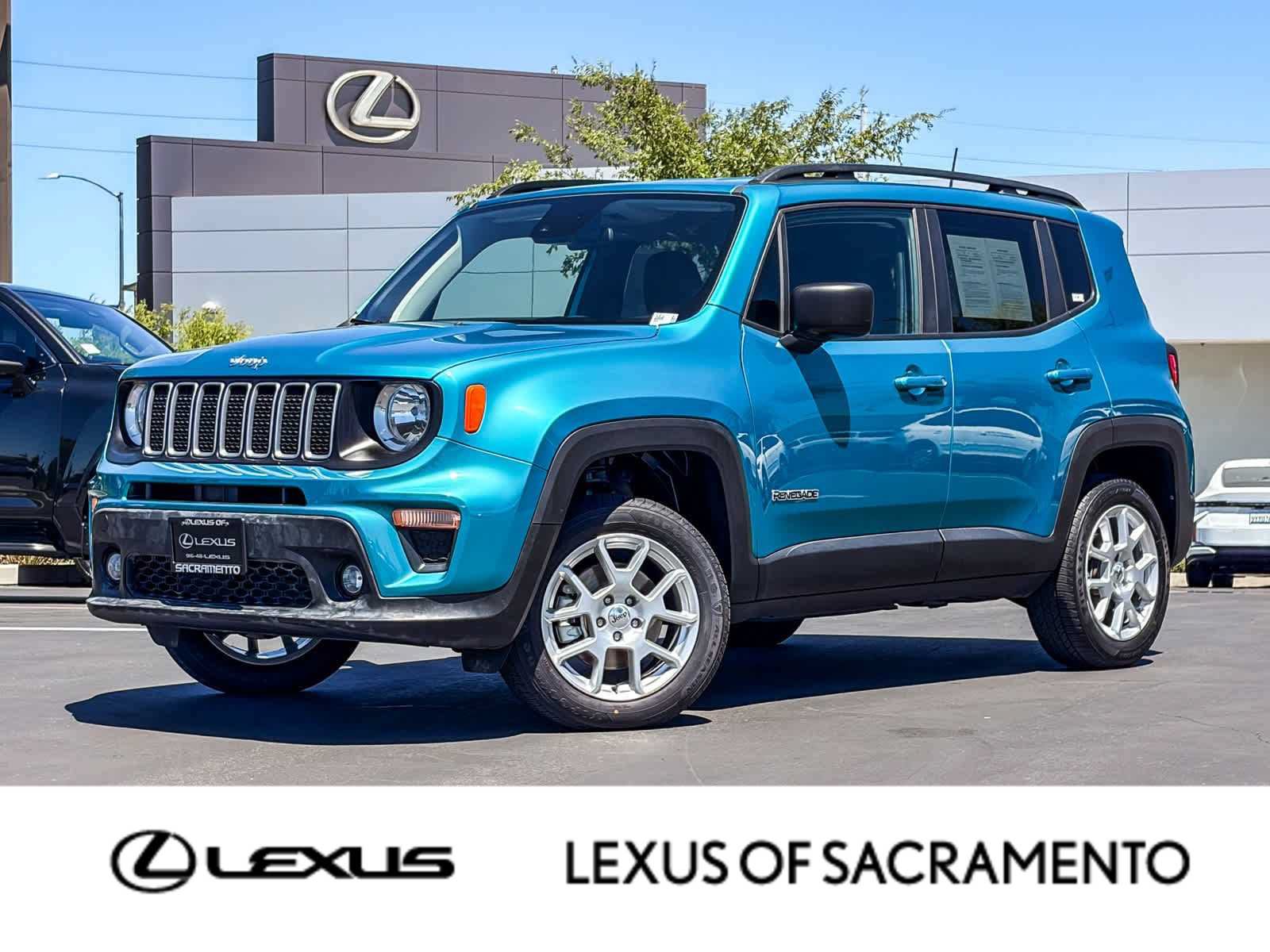 Used 2022 Jeep Renegade Latitude AWD/4WD image 1