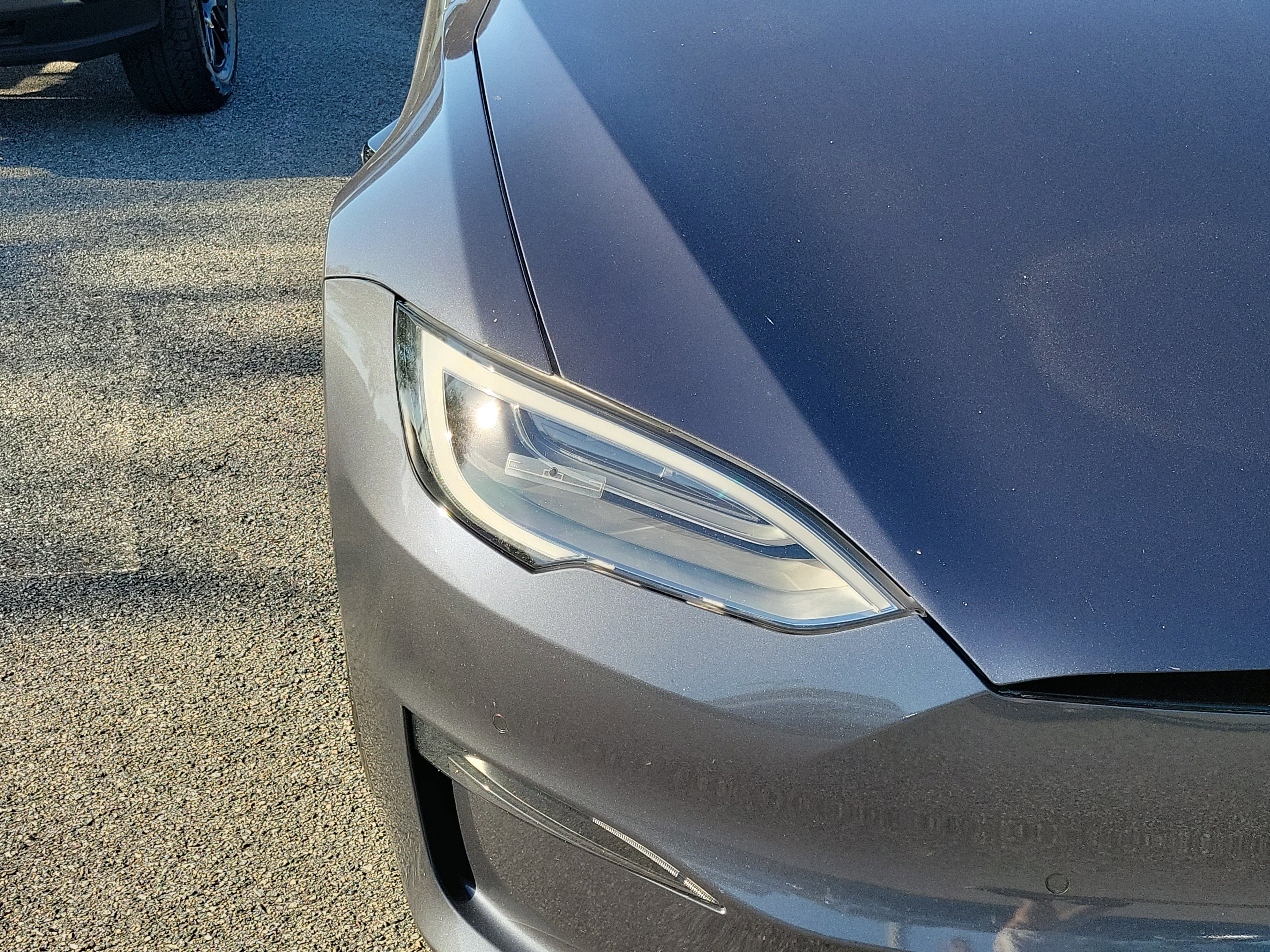 Used 2022 Tesla Model S image 5