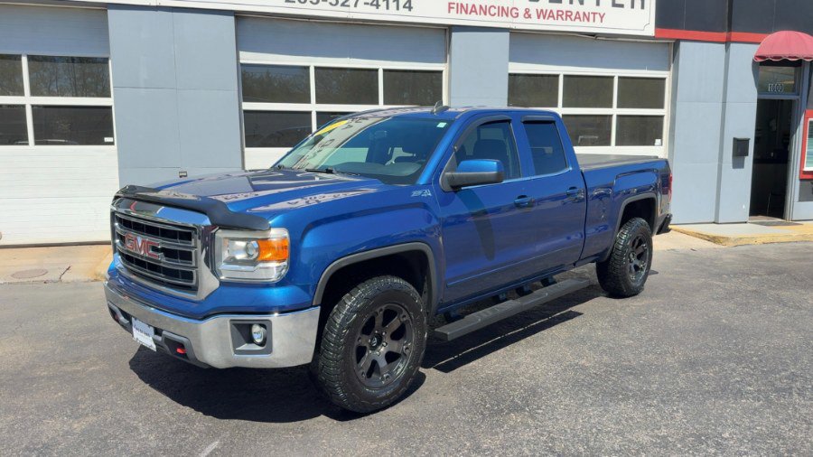 Used 2015 GMC Sierra 1500 SLE w/ SLE Value Package AWD/4WD image 2
