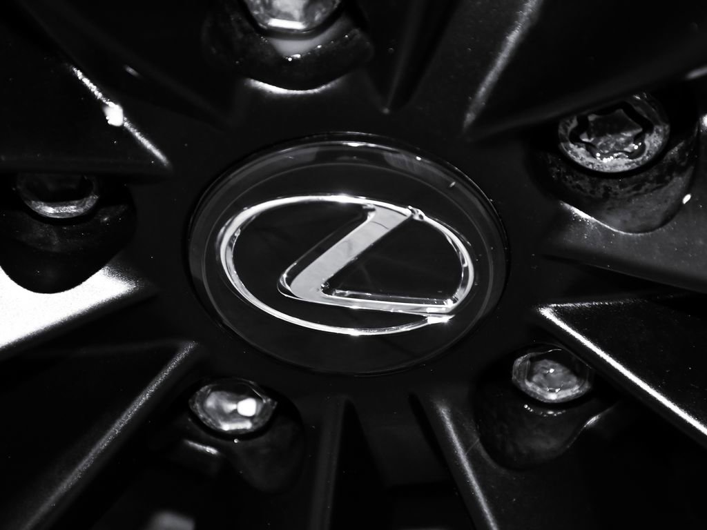 Used 2025 Lexus RX 500h F Sport w/ Convenience Package AWD/4WD image 94