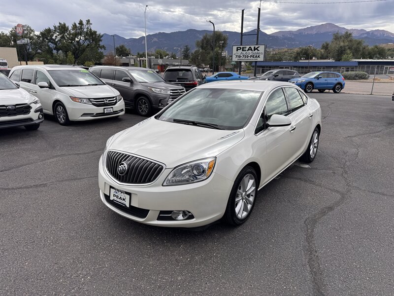 Used 2014 Buick Verano Convenience FWD image 3