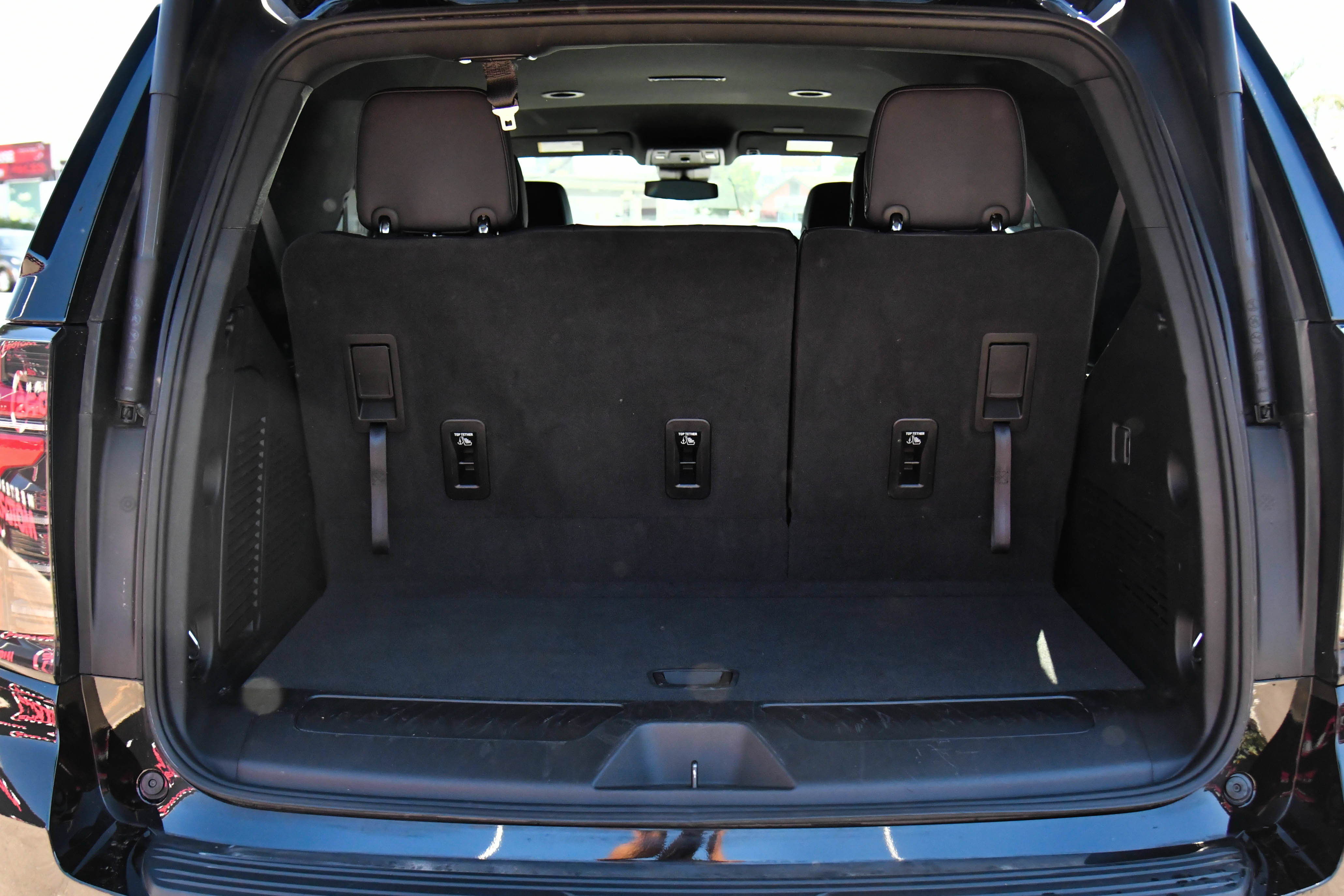 Used 2025 Chevrolet Tahoe LT AWD/4WD image 52