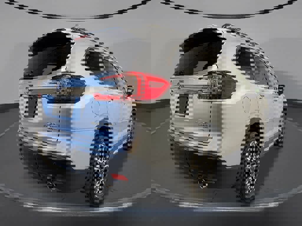 New 2025 Subaru Ascent Limited image 5
