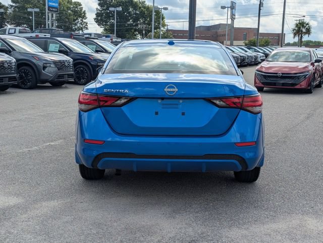 Used 2025 Nissan Sentra SV FWD image 4