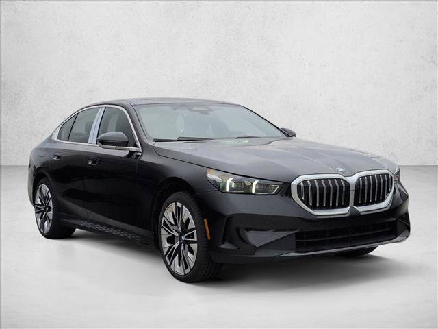 Used 2026 BMW 530i xDrive w/ Premium Package AWD/4WD image 7