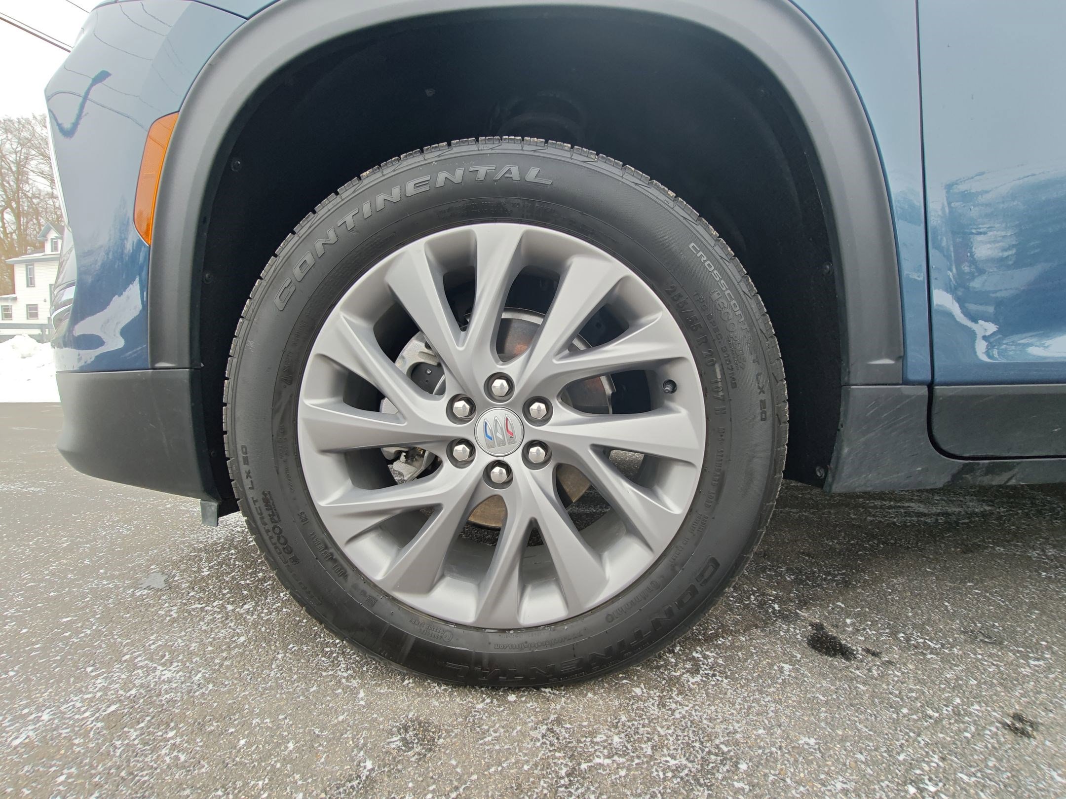 Certified 2025 Buick Enclave Preferred image 18