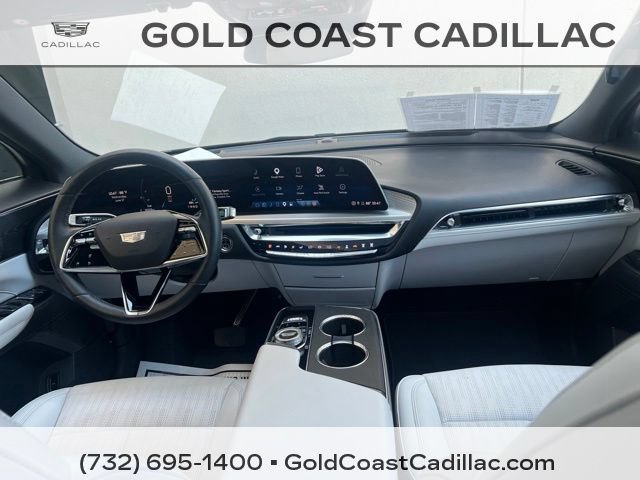 Certified 2024 Cadillac Lyriq Luxury RWD image 9