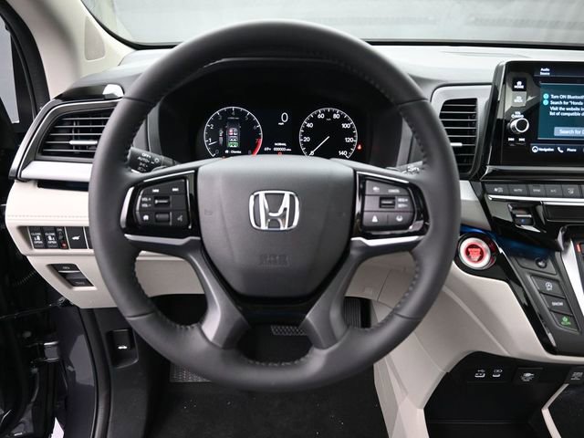 New 2026 Honda Odyssey Touring image 19