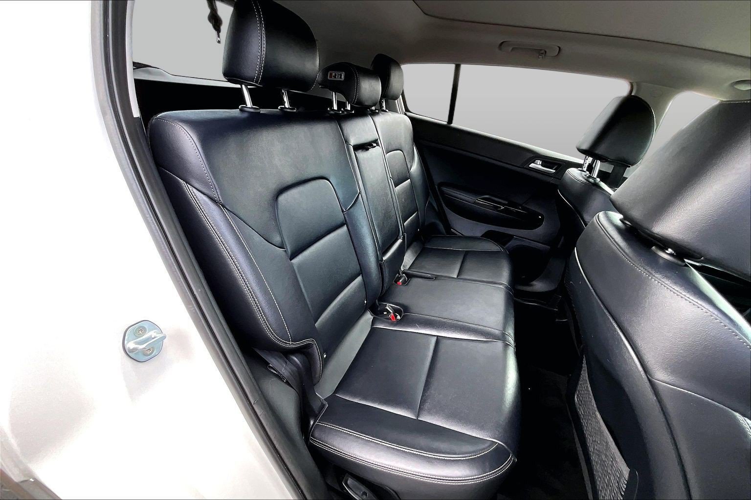 Used 2019 Kia Sportage EX w/ EX Premium Package FWD image 29