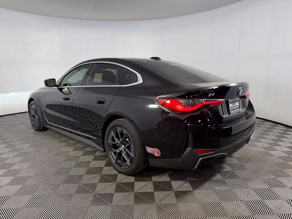 Used 2023 BMW i4 eDrive40 w/ Premium Package RWD image 9
