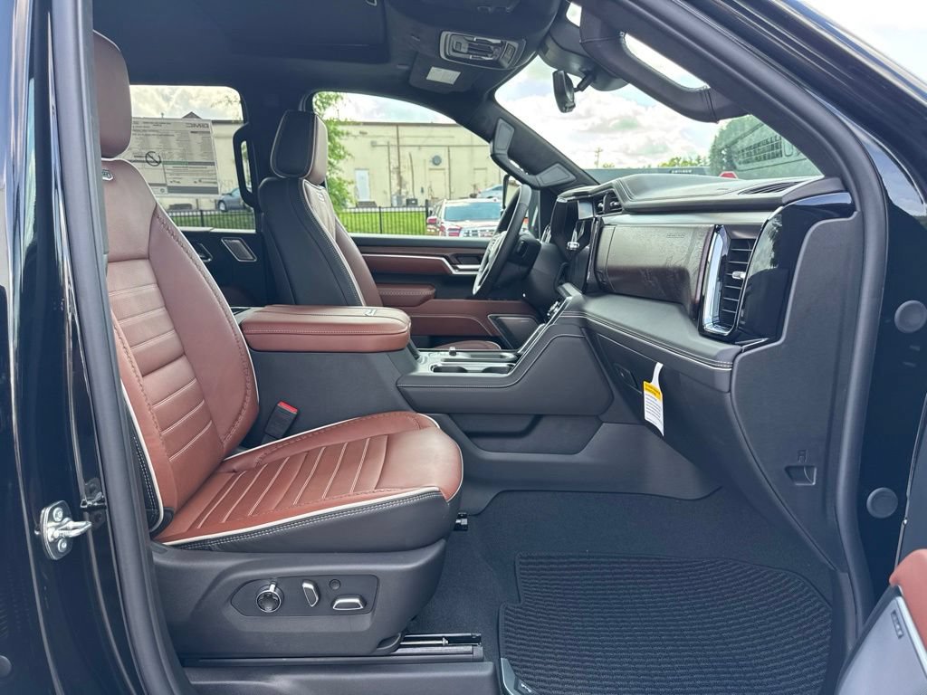 New 2026 GMC Sierra 2500 Denali Ultimate AWD/4WD image 18