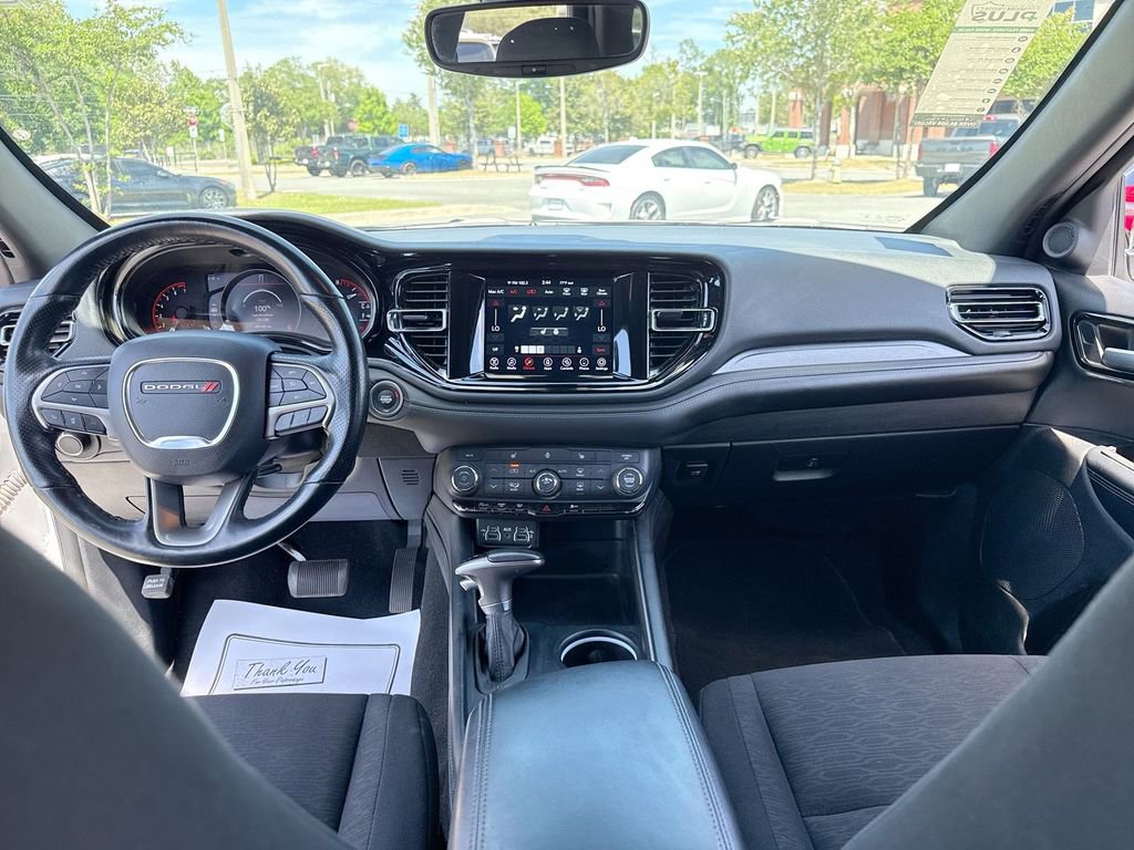 Used 2024 Dodge Durango SXT RWD image 18
