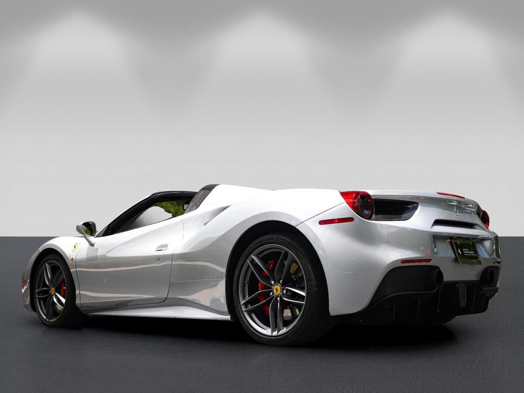Certified 2018 Ferrari 488 Spider RWD image 5
