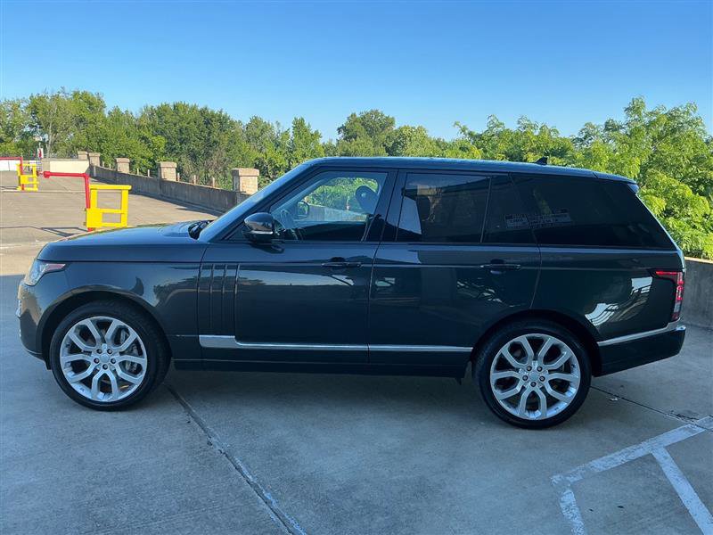 Used 2016 Land Rover Range Rover HSE AWD/4WD image 3