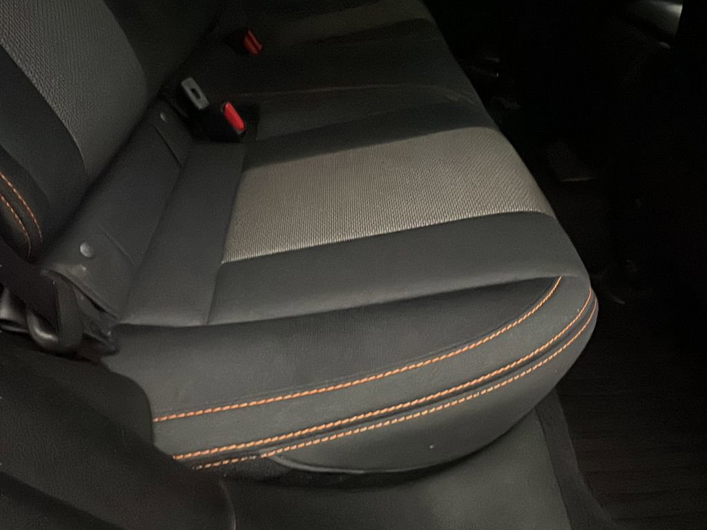 Used 2020 Subaru Crosstrek 2.0i Premium w/ Moonroof Package 2 image 15