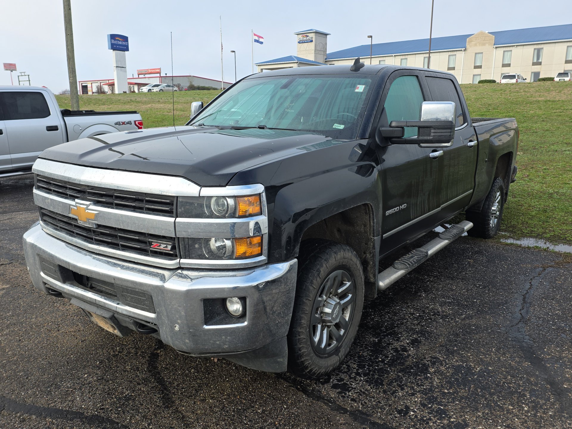 Used 2016 Chevrolet Silverado 2500 LTZ w/ LTZ Plus Package image 3