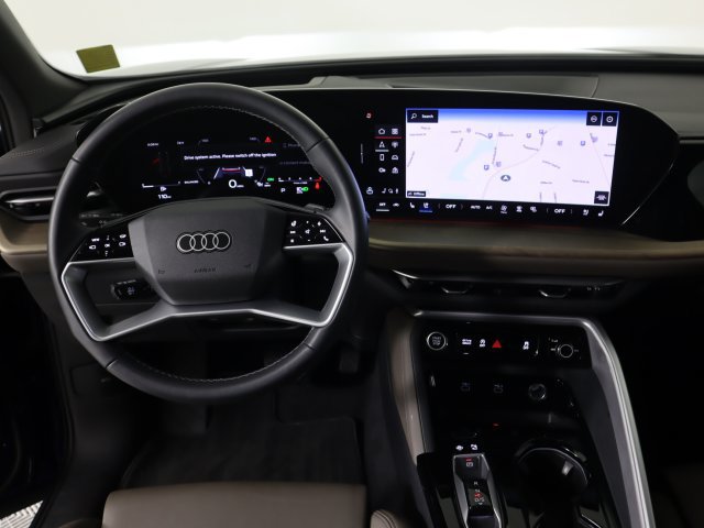 Certified 2025 Audi Q5 Premium w/ Premium Plus AWD/4WD image 21