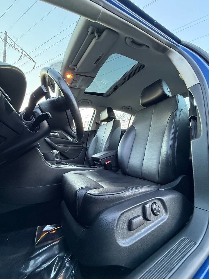 Used 2008 Volkswagen Passat Komfort image 12