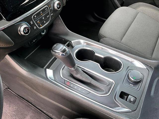 Used 2020 Chevrolet Traverse LS w/ LPO, Black Accent Package FWD image 15