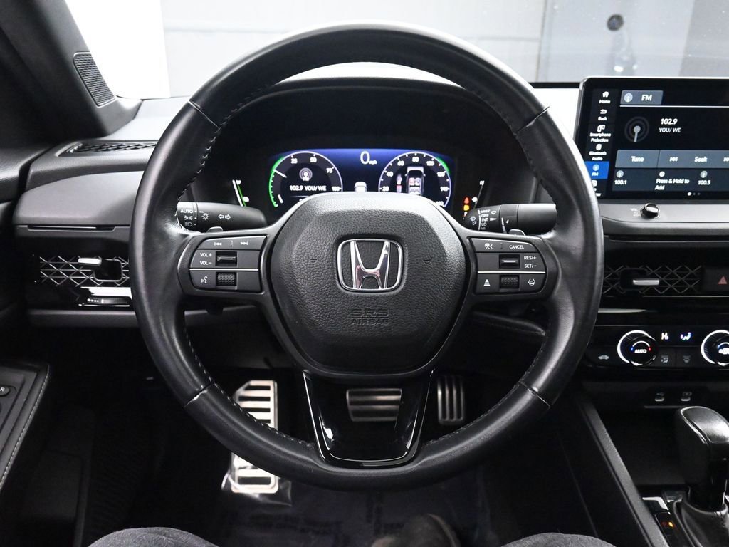 Used 2023 Honda Accord Sport image 25