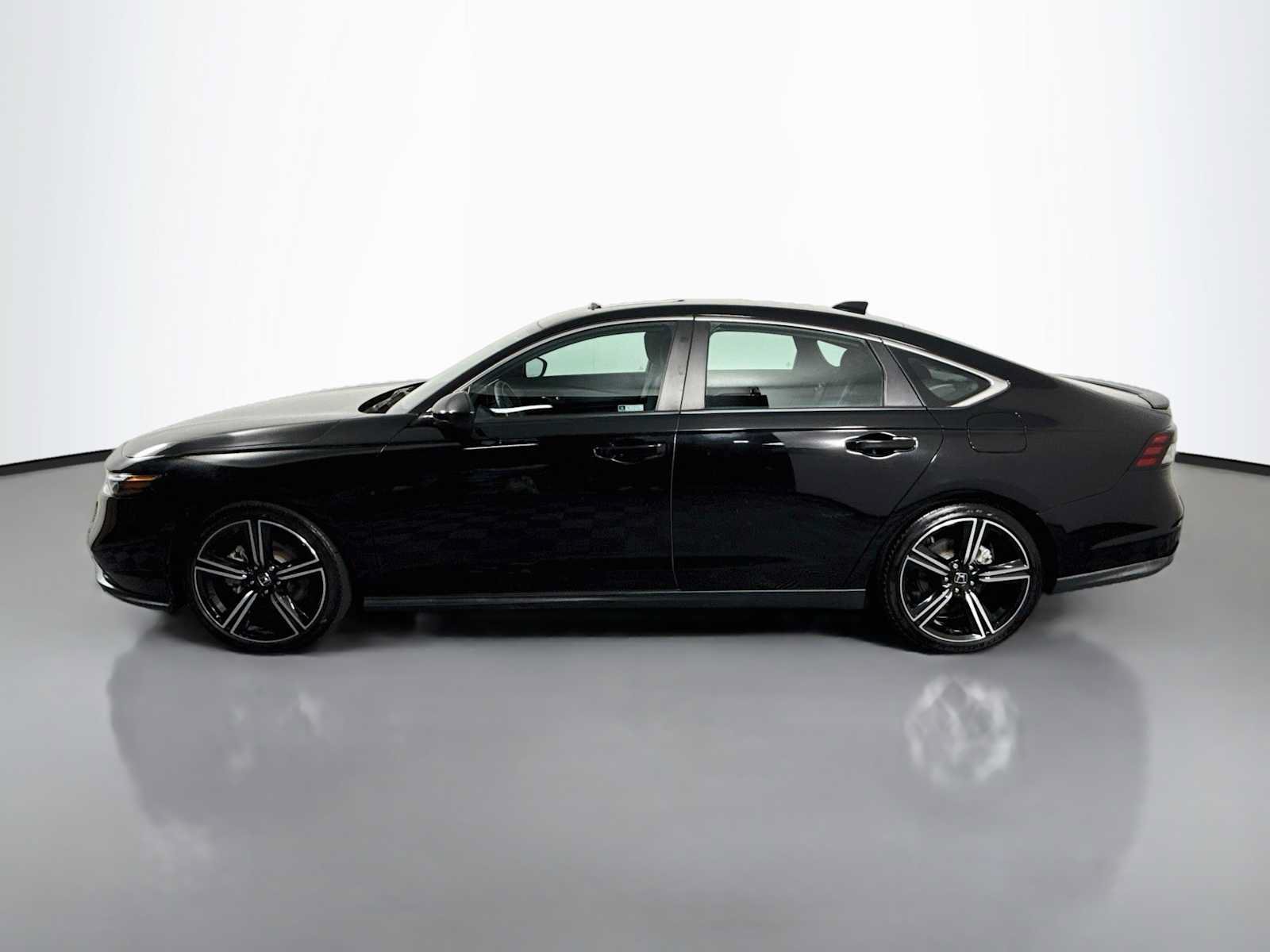 Certified 2024 Honda Accord Sport image 4
