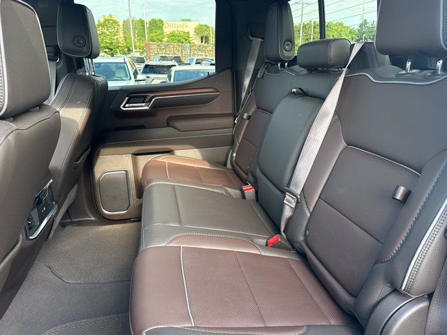 Used 2024 GMC Sierra 1500 Denali w/ Technology Package AWD/4WD image 6