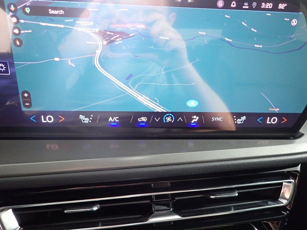 New 2026 Chevrolet Traverse LT w/ LPO, Floor Liner Package image 4