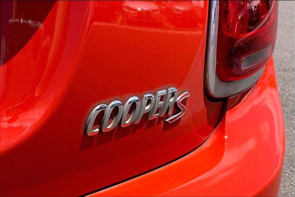 Used 2019 MINI Cooper S FWD image 6