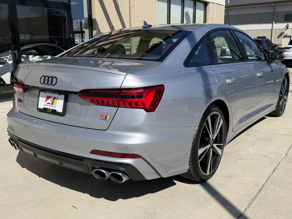 Used 2022 Audi S6 Premium Plus image 9