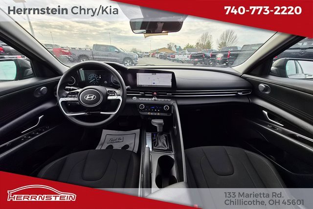 Used 2024 Hyundai Elantra SEL image 6