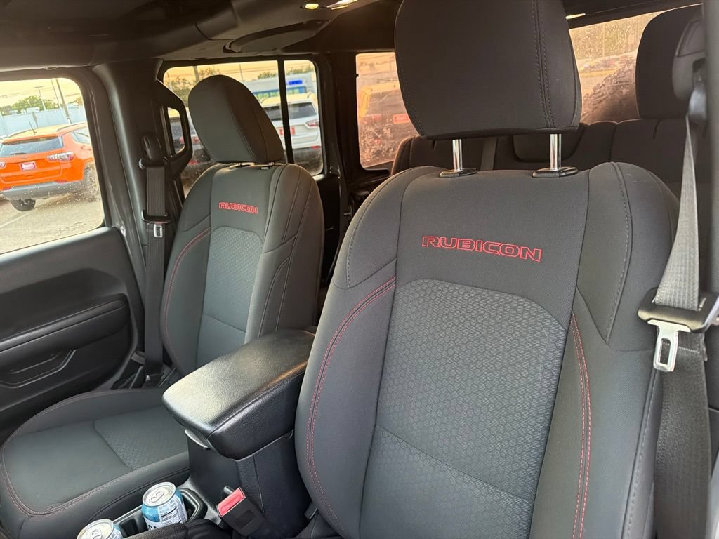 Used 2020 Jeep Wrangler Unlimited Rubicon w/ LED Lighting Group AWD/4WD image 18