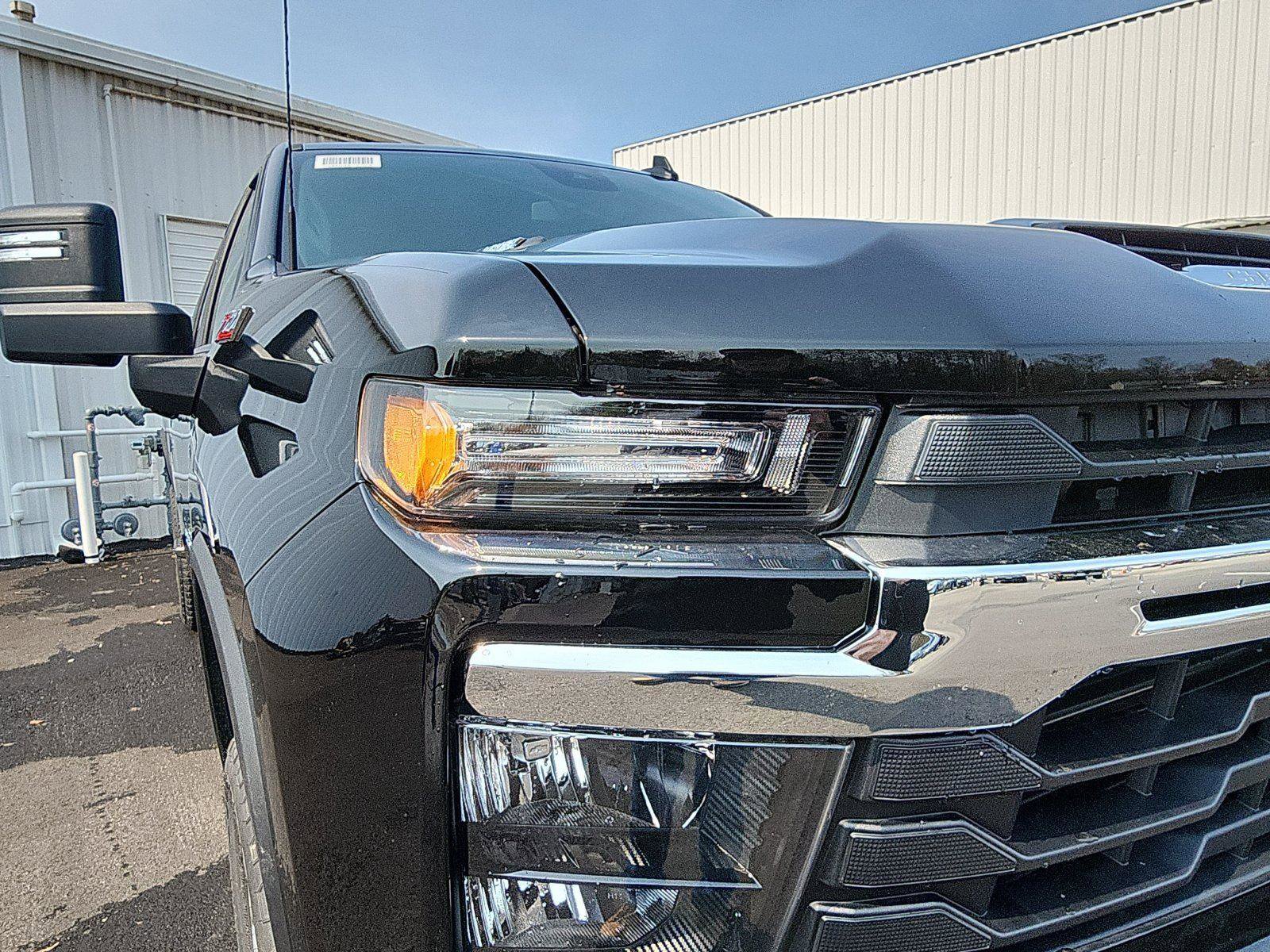 New 2026 Chevrolet Silverado 2500 LT image 12