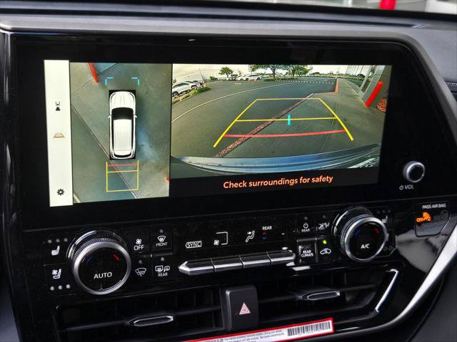 Certified 2026 Toyota Highlander Limited AWD/4WD image 16