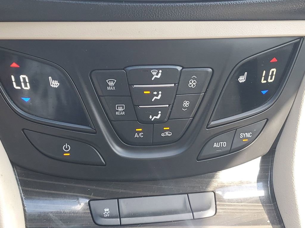 Used 2020 Buick Envision Preferred image 32