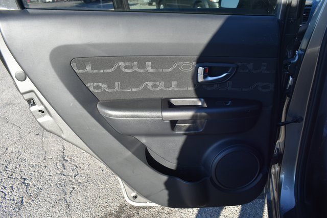 Used 2013 Kia Soul + w/ Audio Pkg image 28