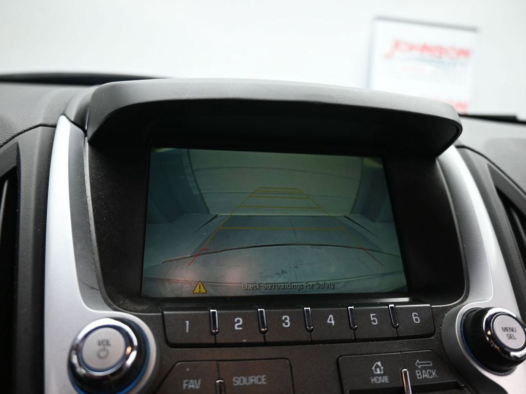 Used 2017 Chevrolet Equinox LT image 18