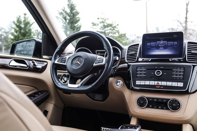 Used 2018 Mercedes-Benz GLE 43 AMG 4MATIC image 31