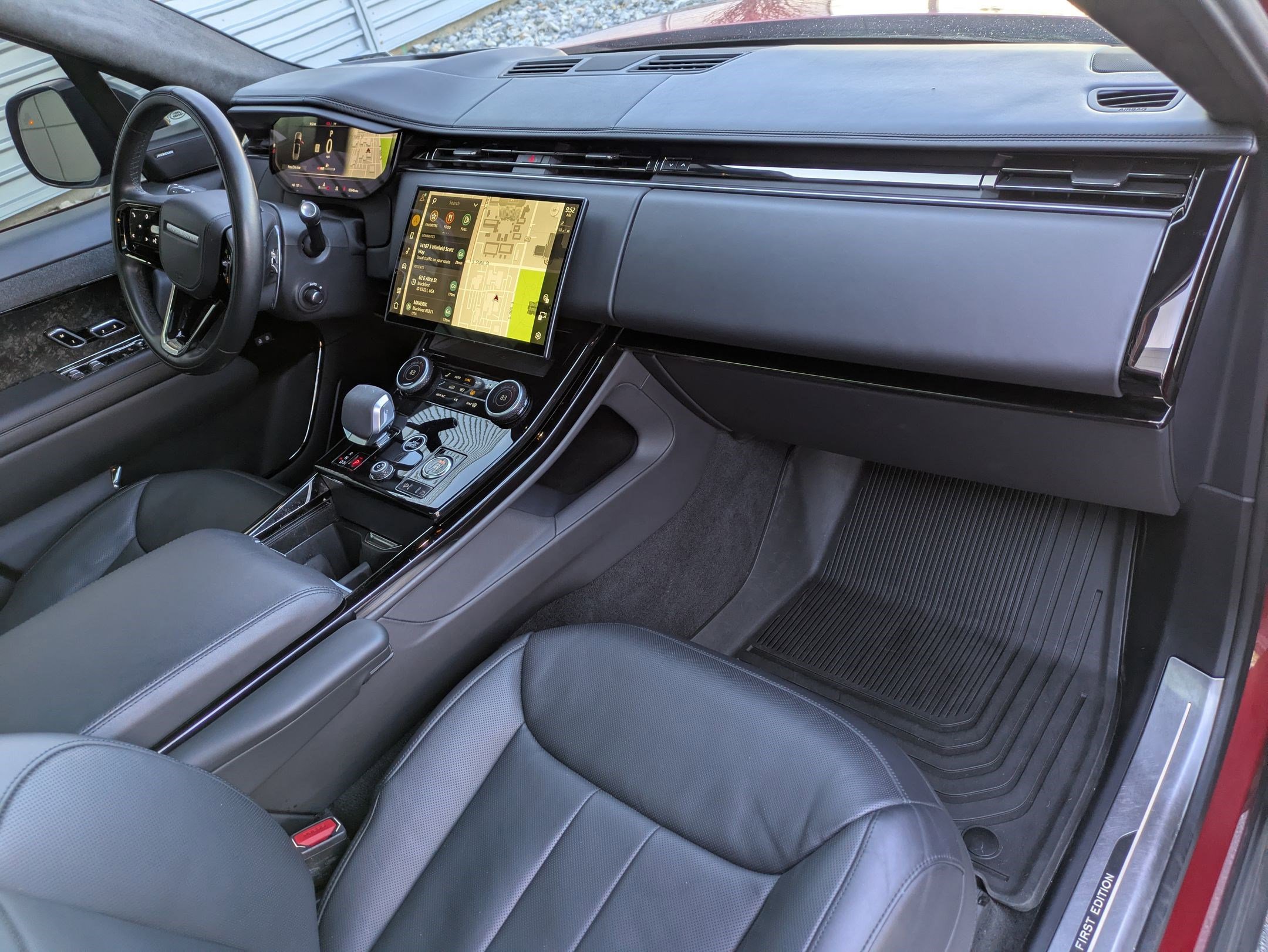 Used 2023 Land Rover Range Rover Sport First Edition image 34