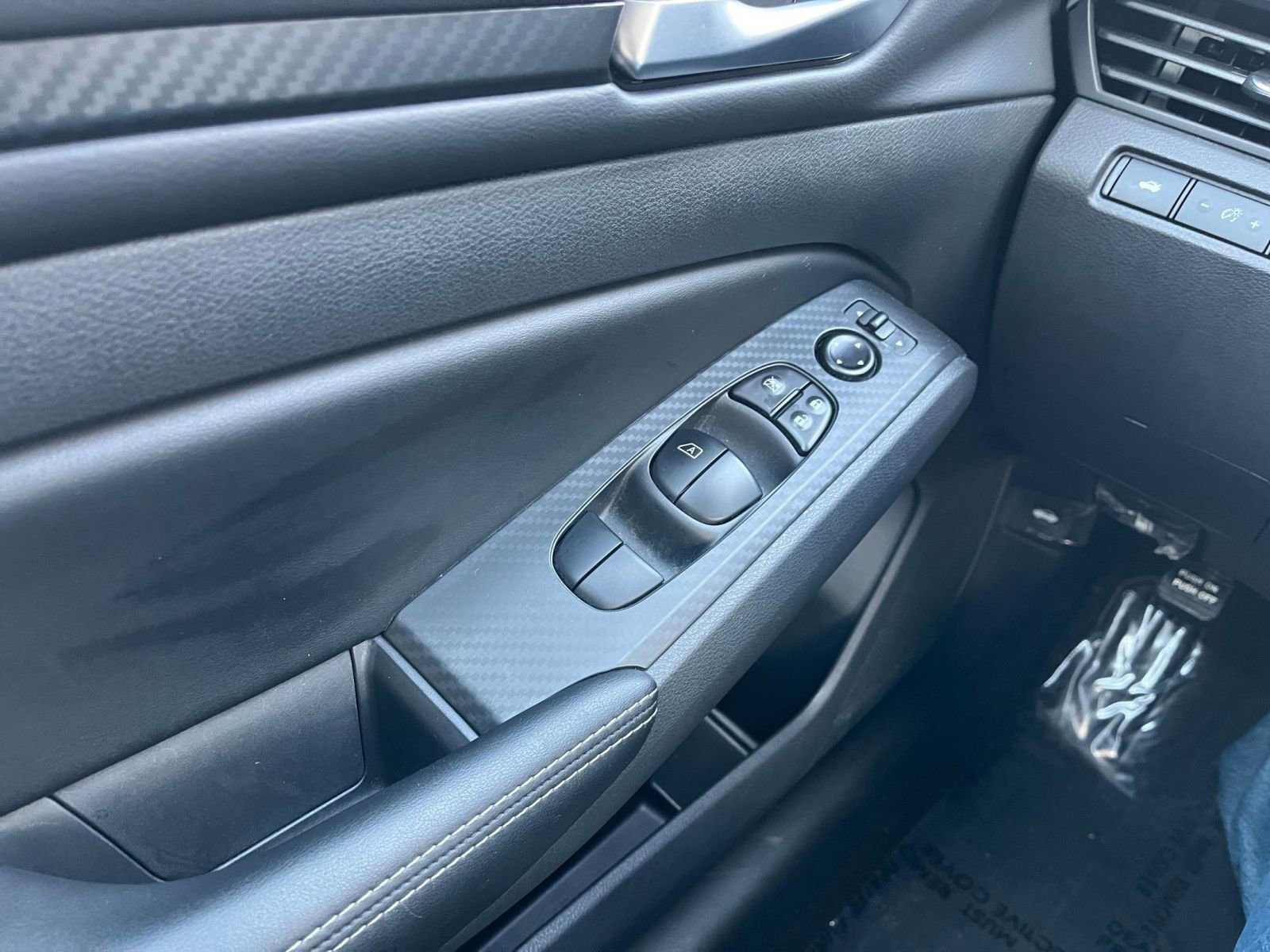 Used 2025 Nissan Altima 2.5 SV image 20