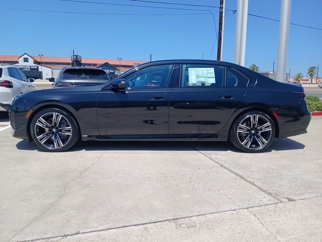 New 2025 BMW 740i w/ Executive Package image 6