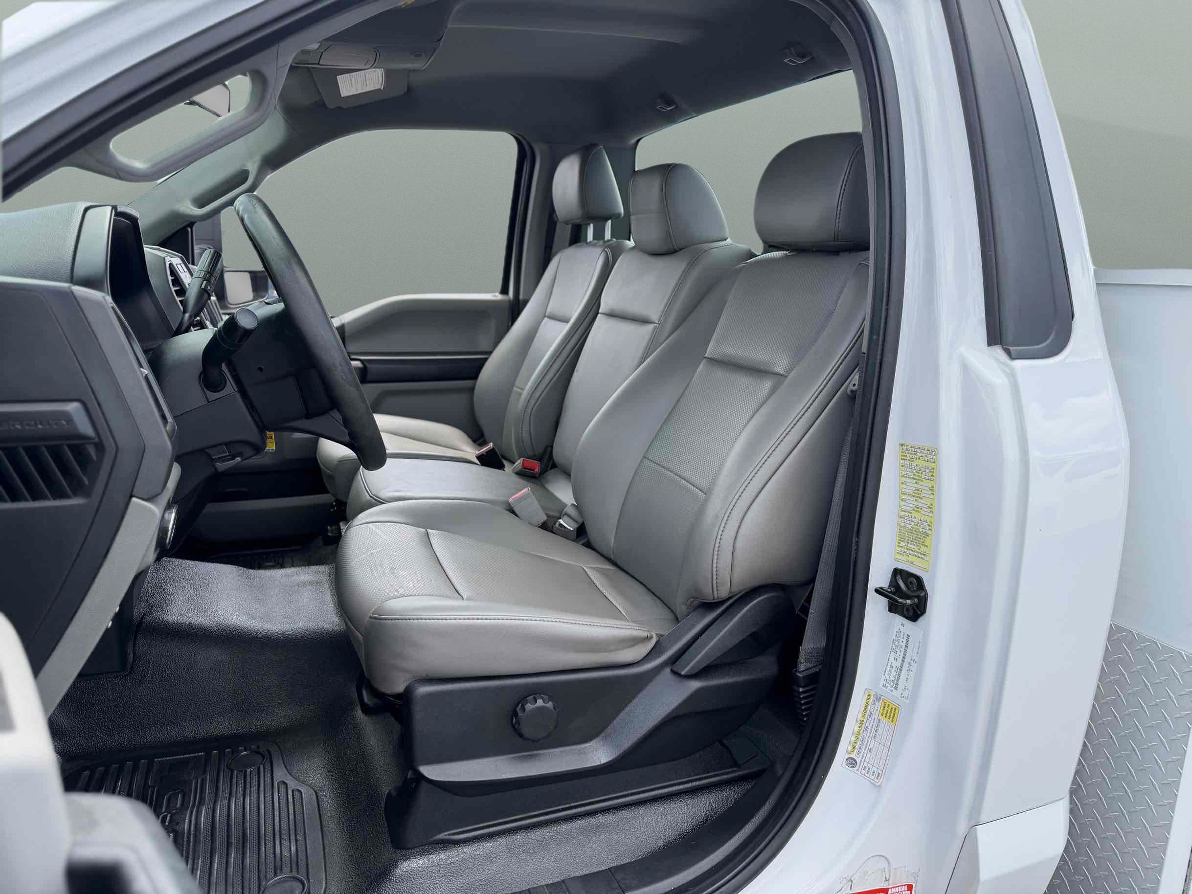 Used 2019 Ford F250 XL w/ Power Equipment Group RWD image 12