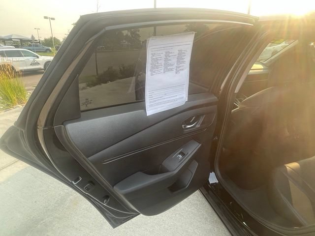 Used 2025 Honda Accord EX-L image 27