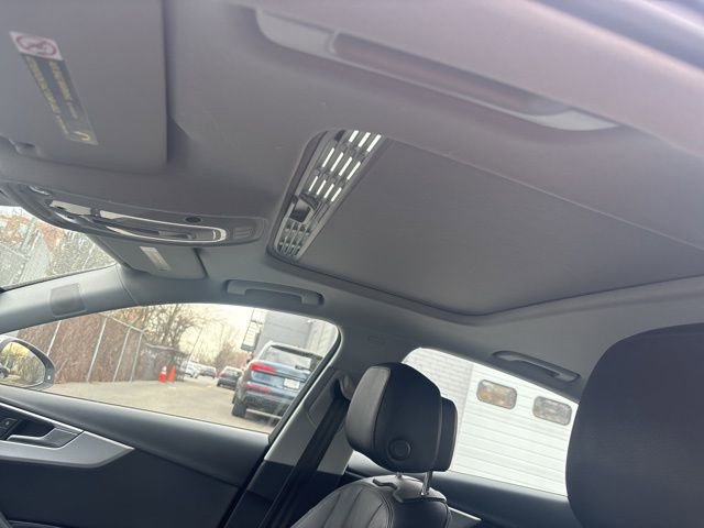 Used 2017 Audi A4 2.0T Premium Plus w/ Premium Plus Package image 5