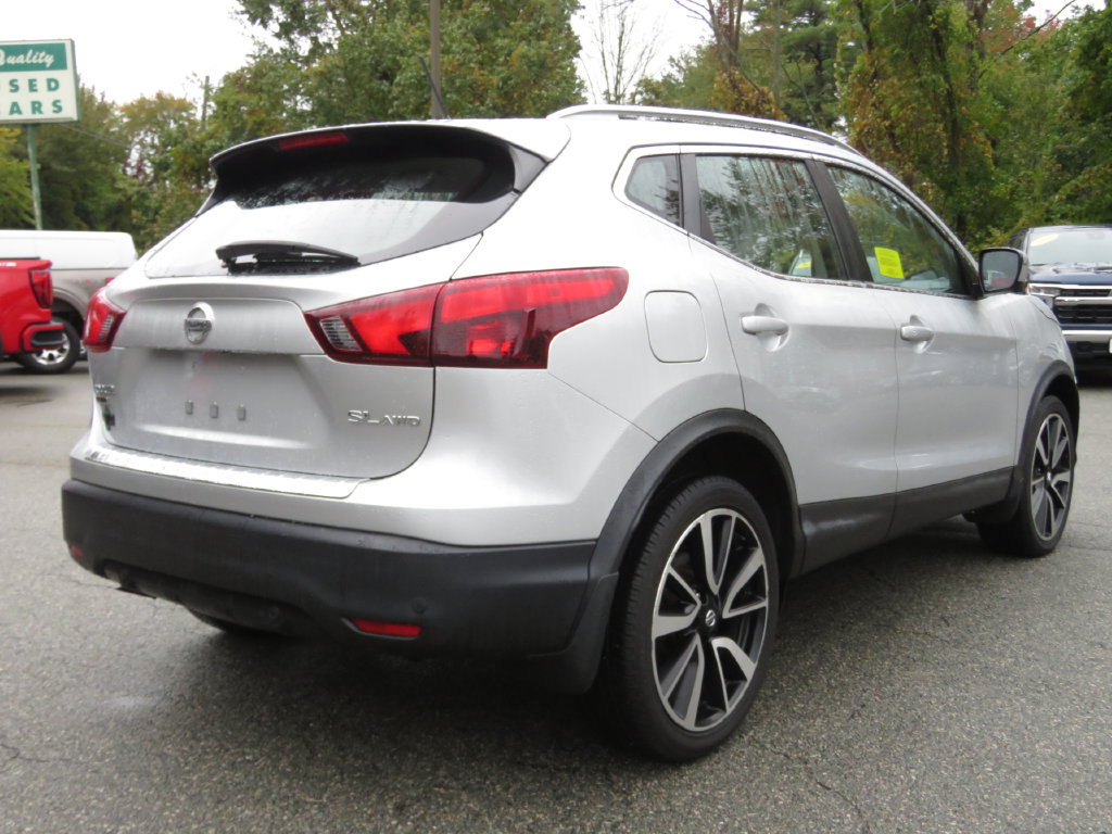 Used 2019 Nissan Rogue Sport SL AWD/4WD image 5