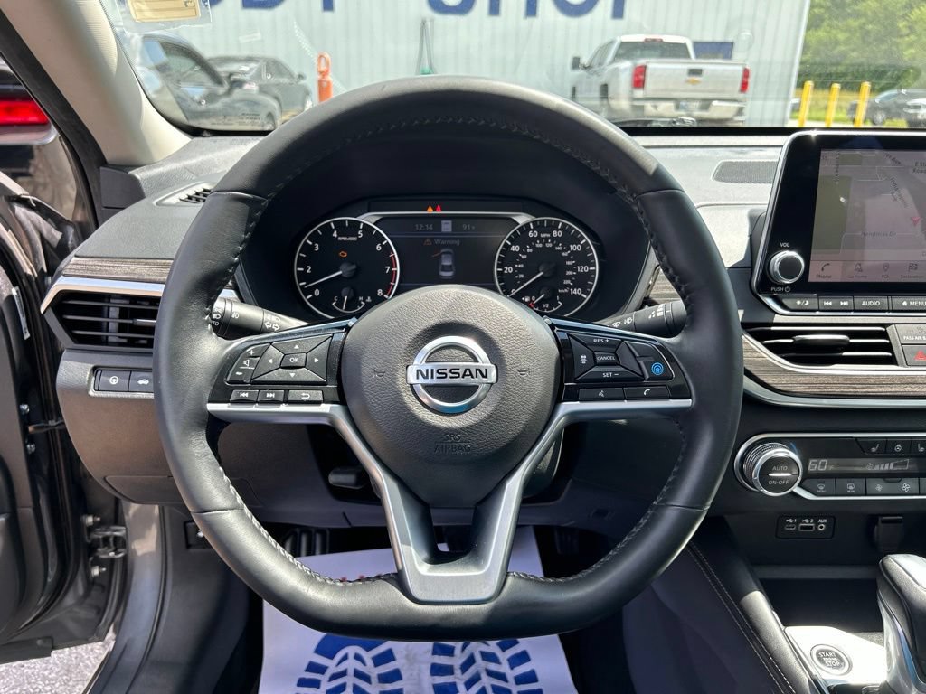 Used 2019 Nissan Altima 2.5 Platinum AWD/4WD image 18