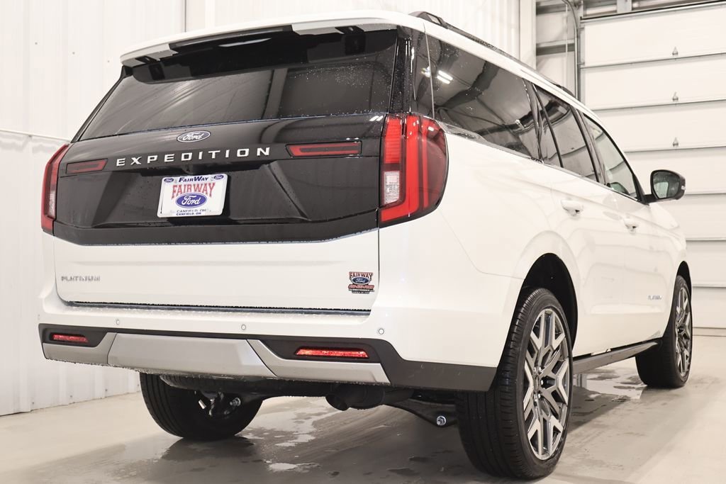 New 2026 Ford Expedition Platinum image 8