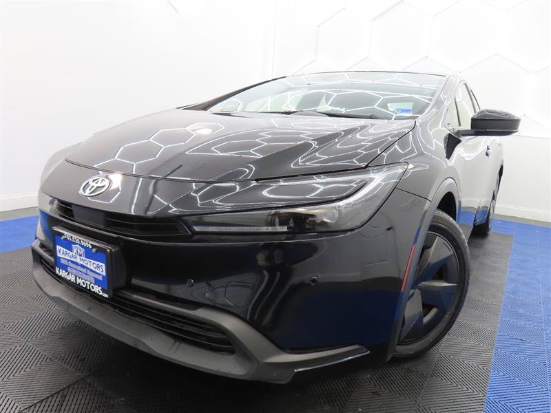 Used 2025 Toyota Prius LE