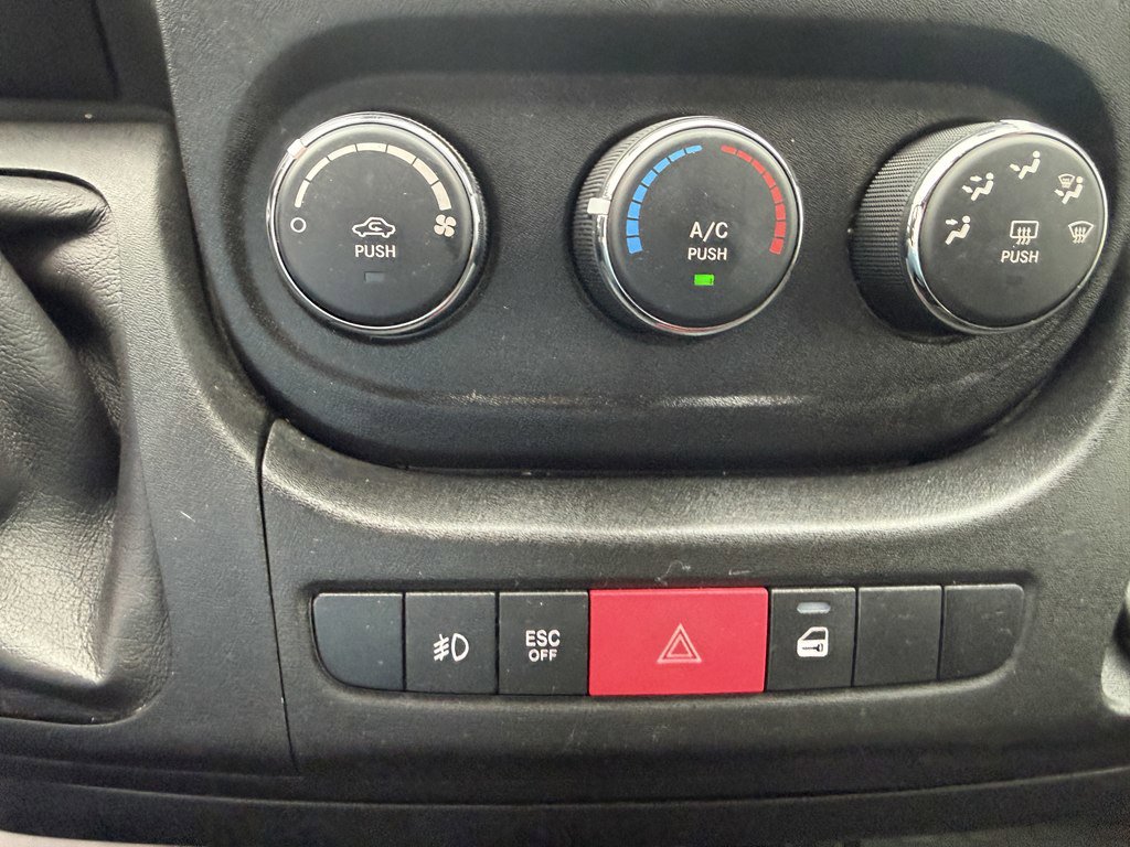 Used 2021 RAM ProMaster 2500 w/ Premium Appearance Group FWD image 23