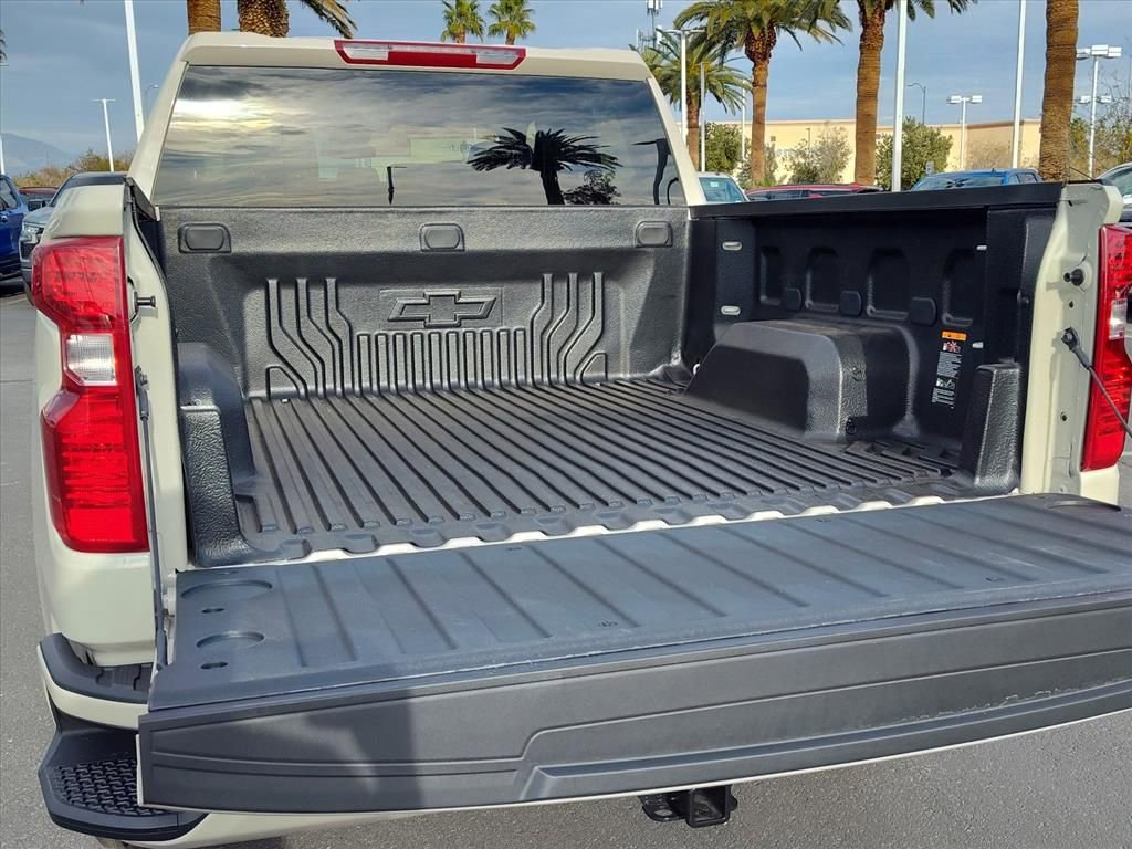 New 2026 Chevrolet Silverado 1500 Custom w/ Turbomax Blackout Package image 8